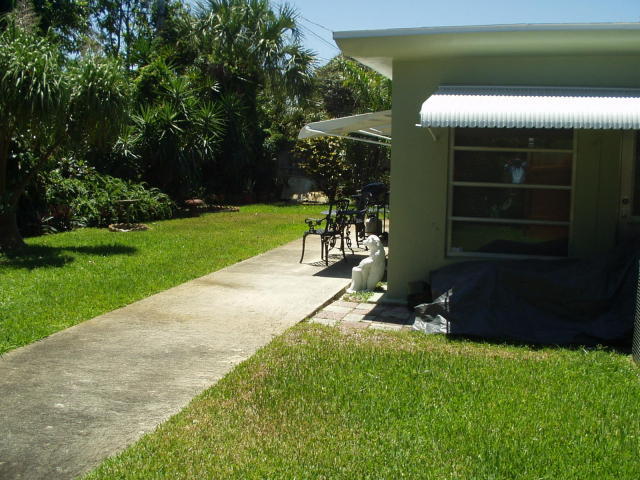 MONTEZ GARDENS - Residential Lease