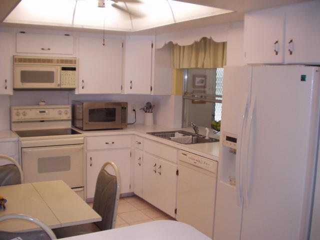 MONTEZ GARDENS - Residential Lease