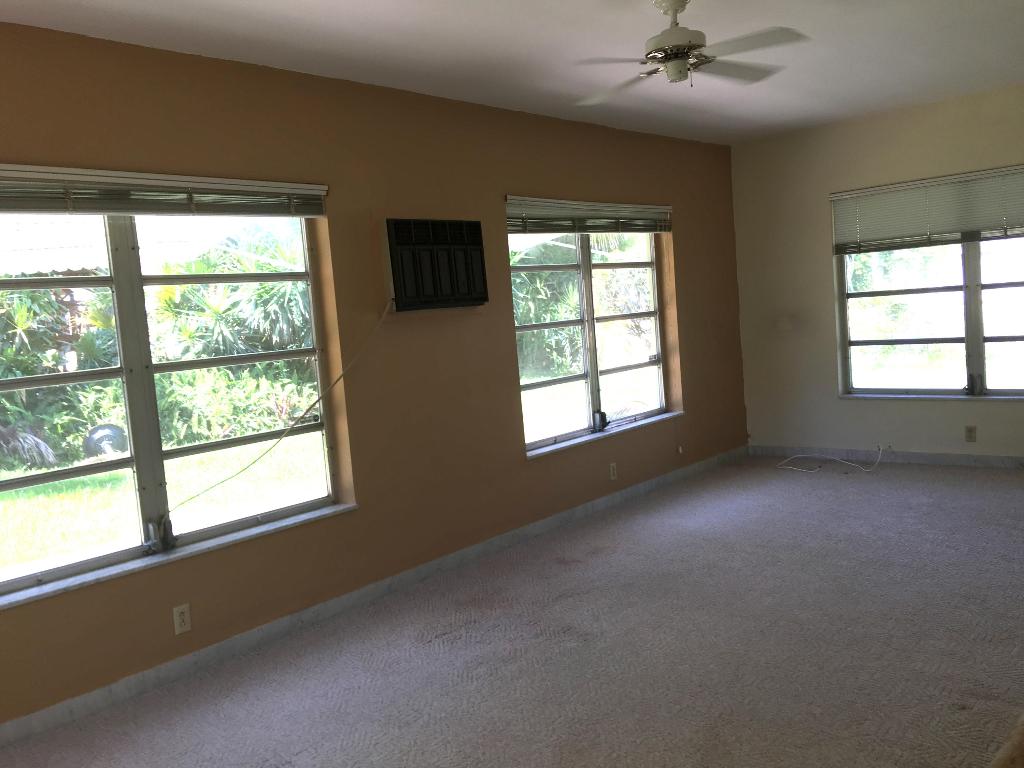 MONTEZ GARDENS - Residential Lease