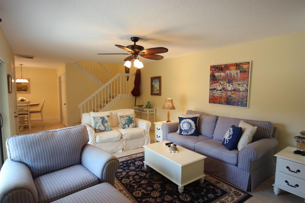 Photo of 1201 12th Court, Jupiter, FL 33477 (MLS # R11118696)