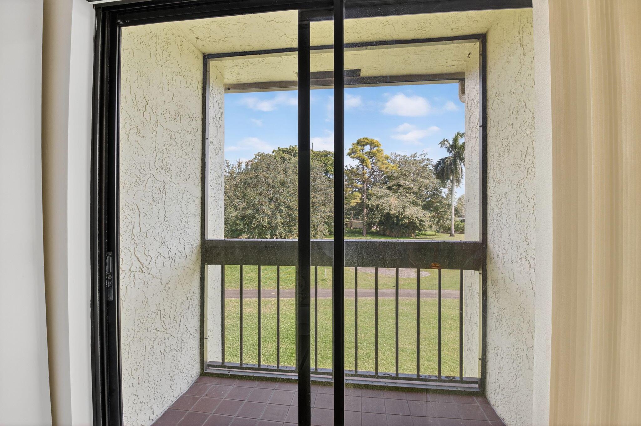 BOCA DELRAY I-III CONDO S - Residential