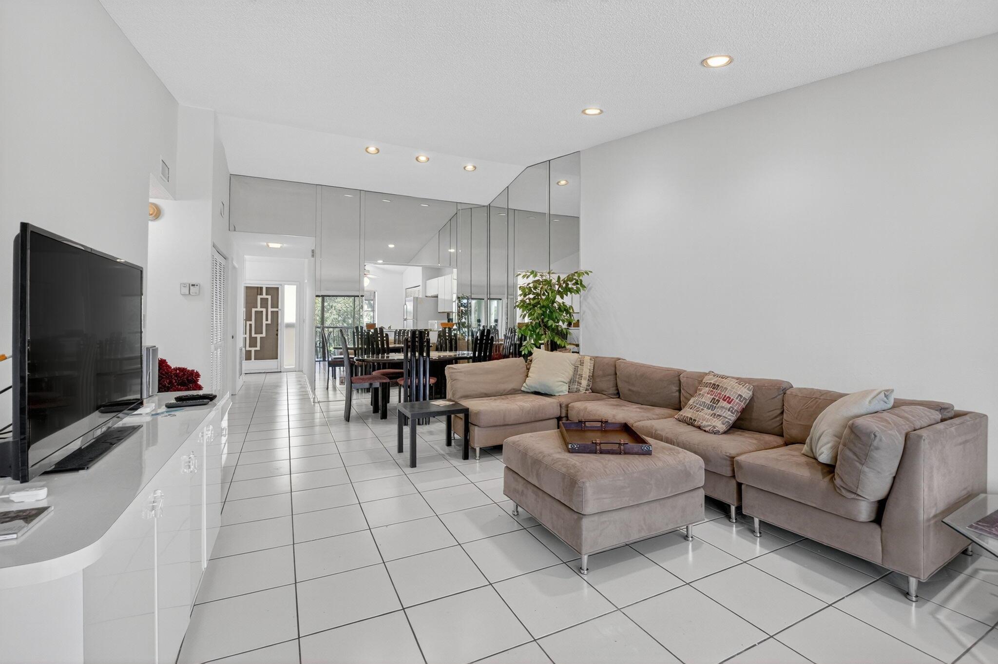 BOCA DELRAY I-III CONDO S - Residential