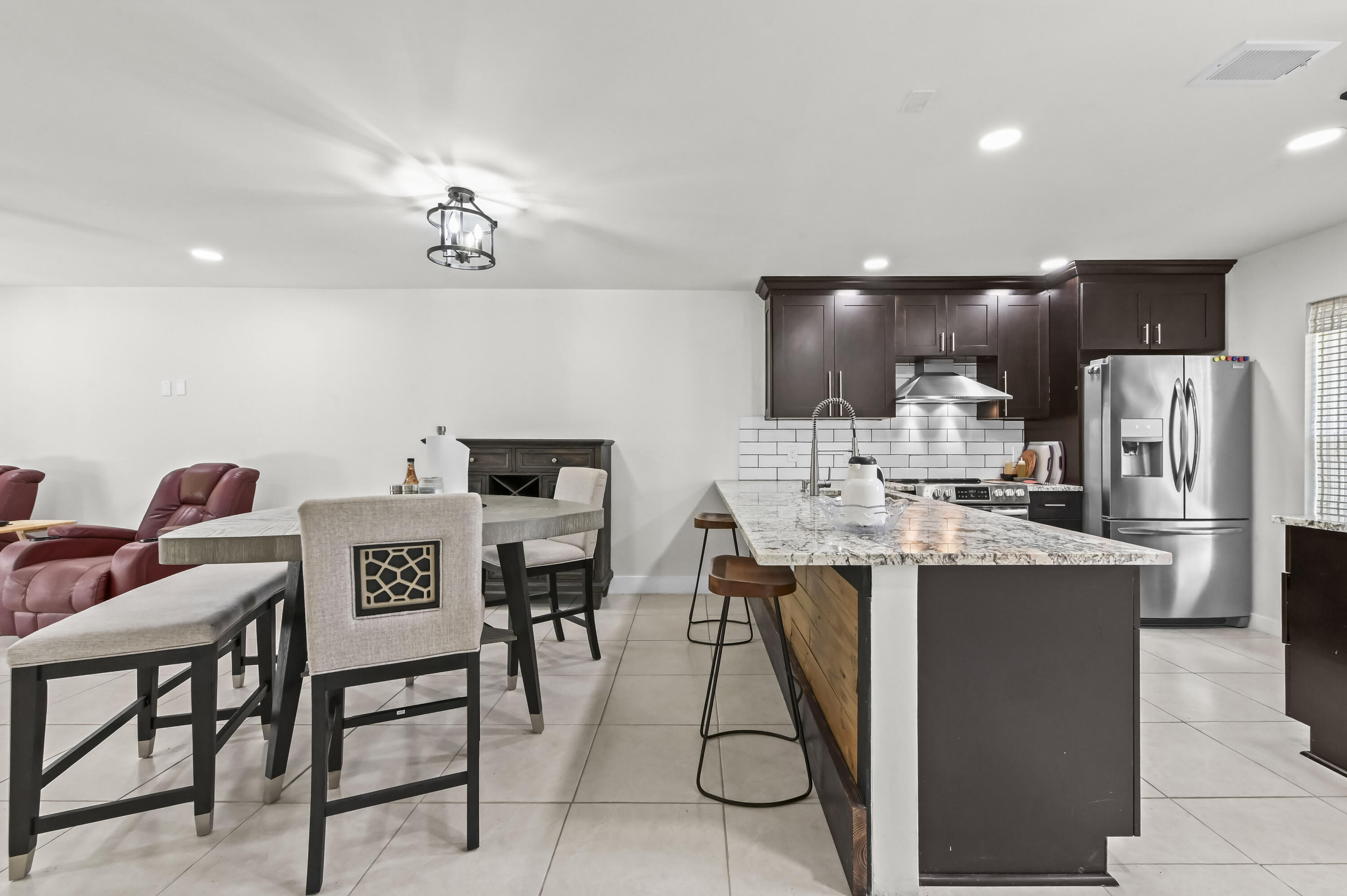 COVERED BRIDGE CONDO - Residential