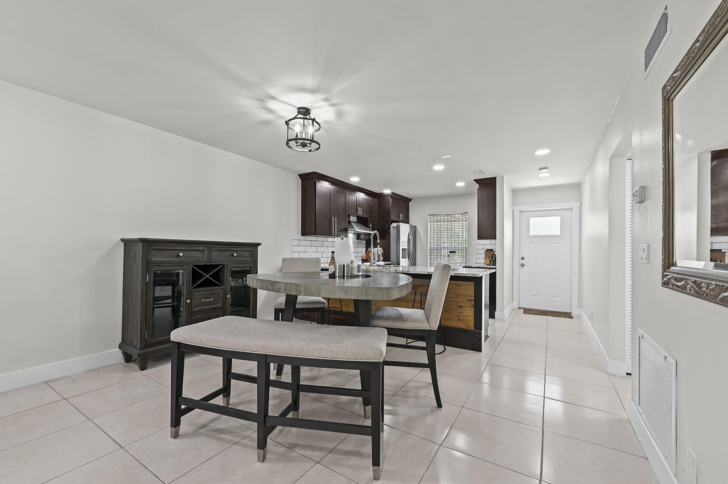 COVERED BRIDGE CONDO - Residential