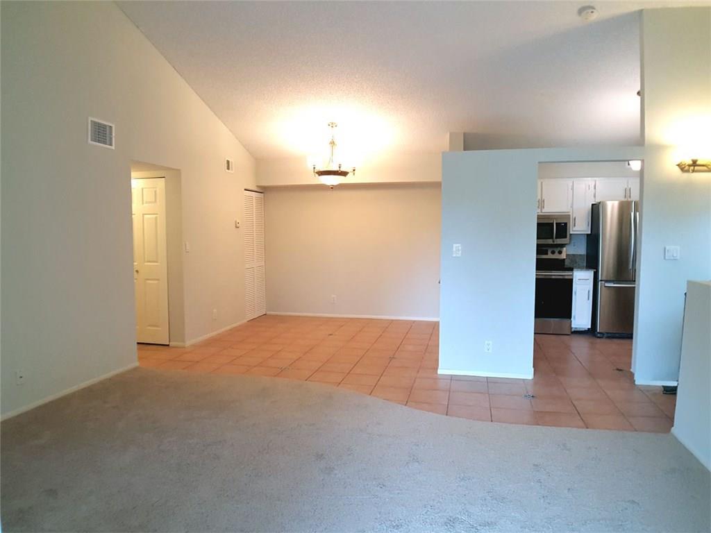 Oakland Forest Condo - Residential