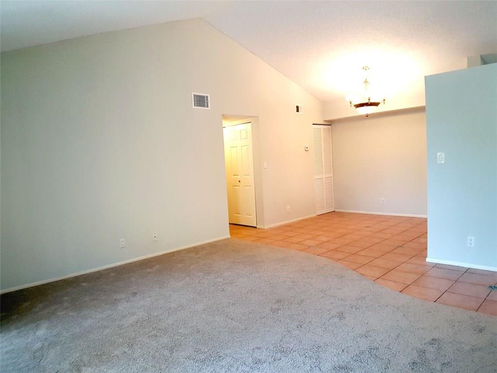 Oakland Forest Condo - Residential