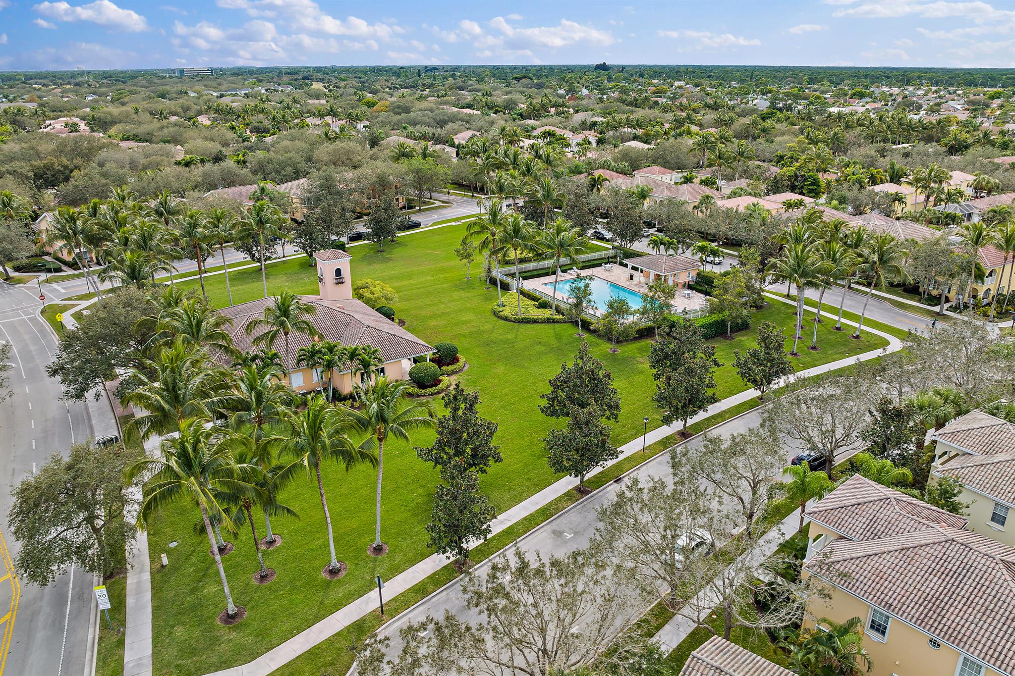 TUSCANY AT ABACOA - Residential