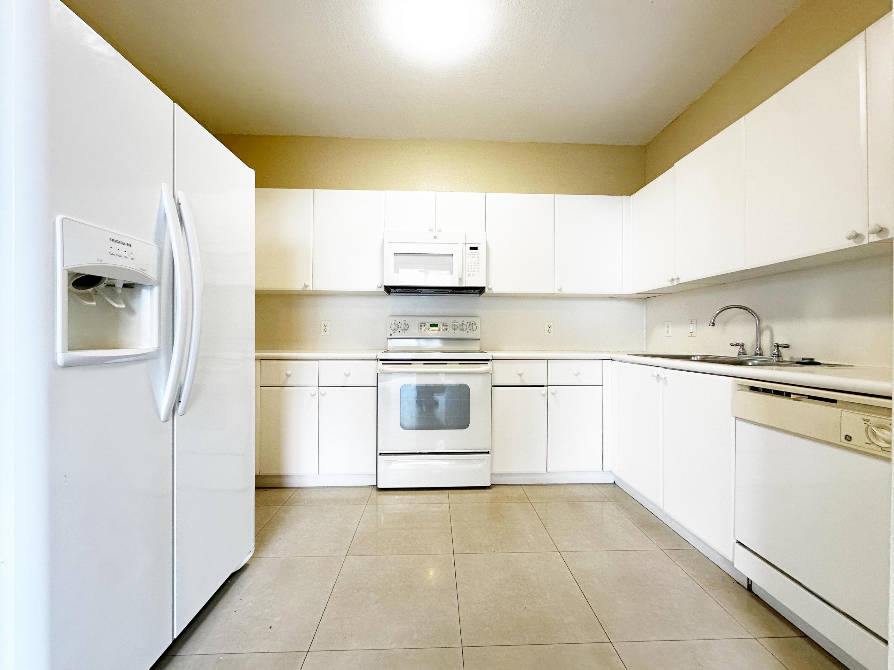 15603 SW 41st Street 196