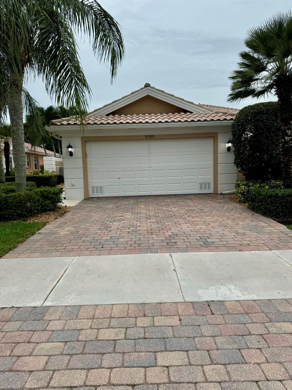 Photo of 12185 SW Elsinore Drive, Port Saint Lucie, FL 34987 (MLS # R11001174)