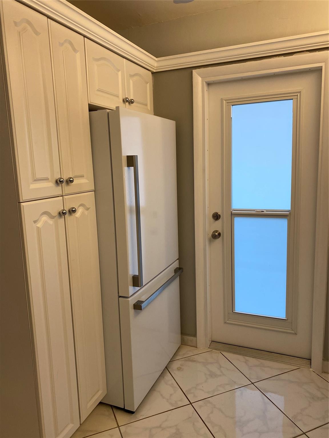 PINE DRIVE MANOR CONDO - Residential Lease