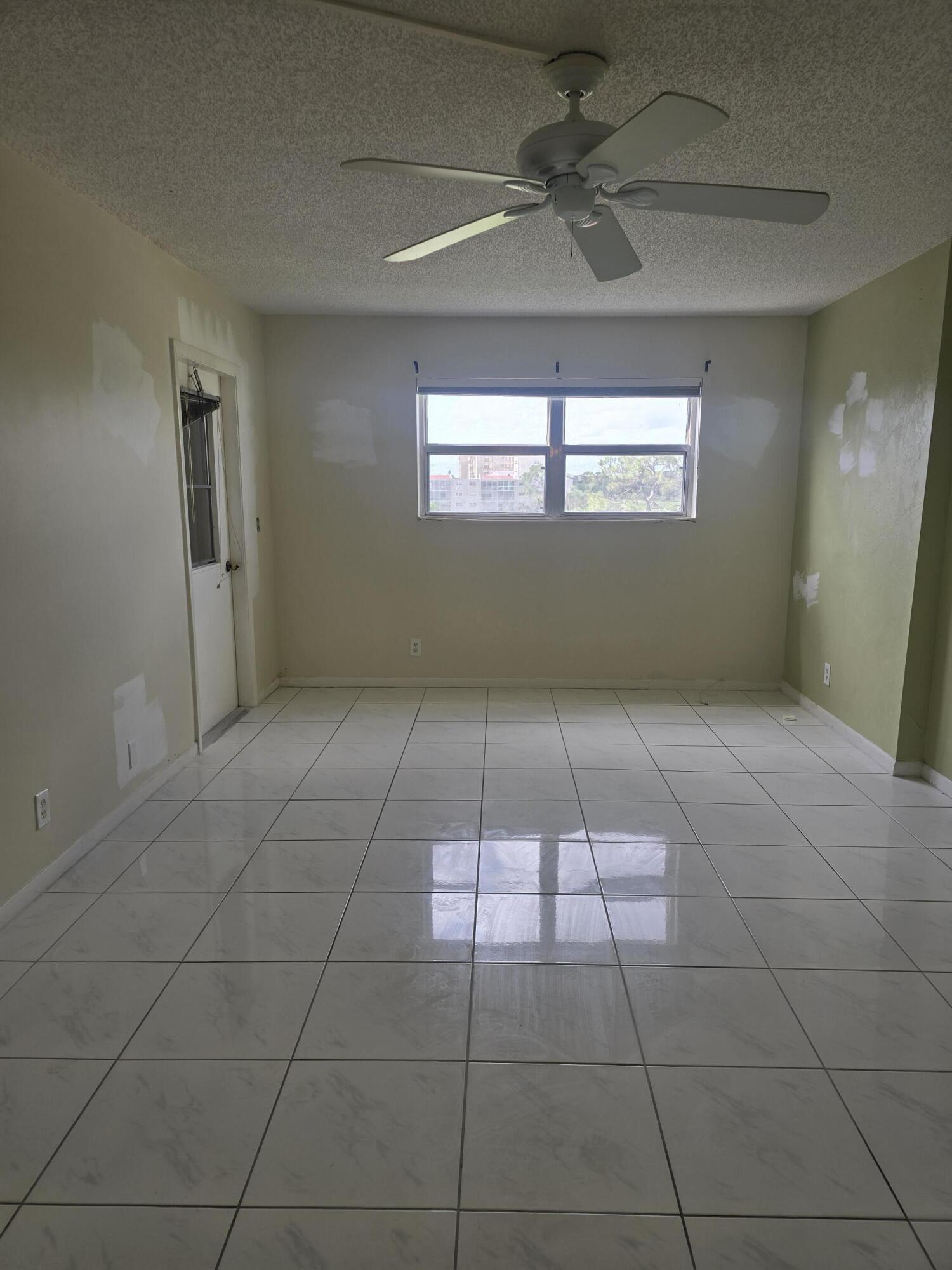 CARLISLE AT POINCIANA CONDO - Residential