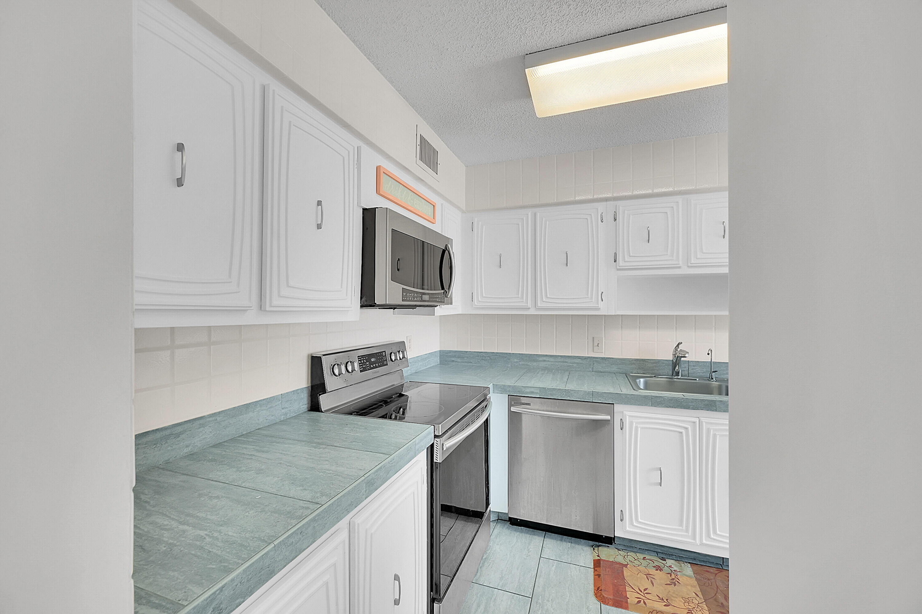 PALM GREENS AT VILLA DEL - Residential