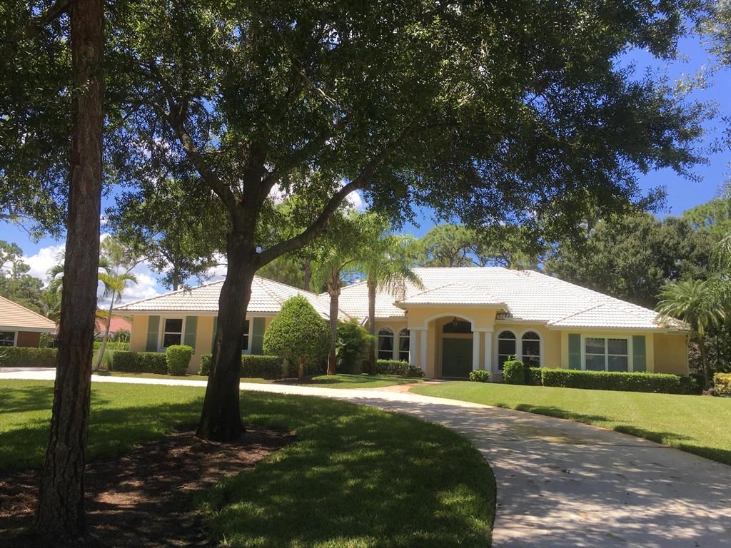 Photo of 10764 Grey Heron Court, Port Saint Lucie, FL 34986 (MLS # R10741707)