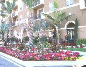 Great views of Rosemary square. walk to Kravis. covered parking. Gym, office center, pool table, doorman building. right off 95