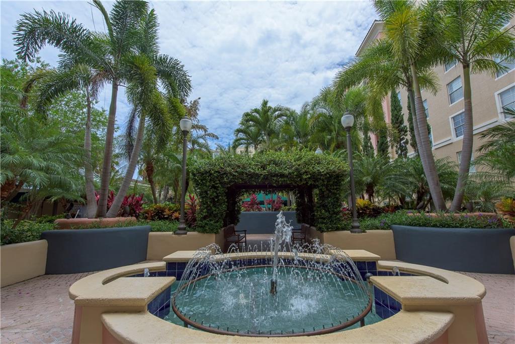 LAS OLAS BY THE RIVER - Residential