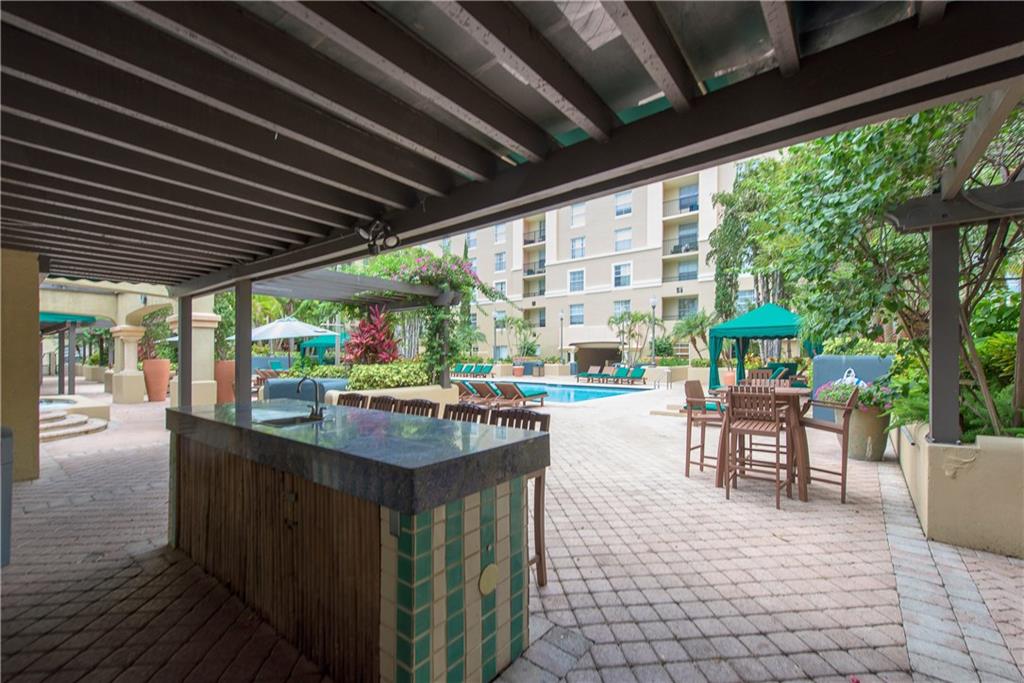 LAS OLAS BY THE RIVER - Residential