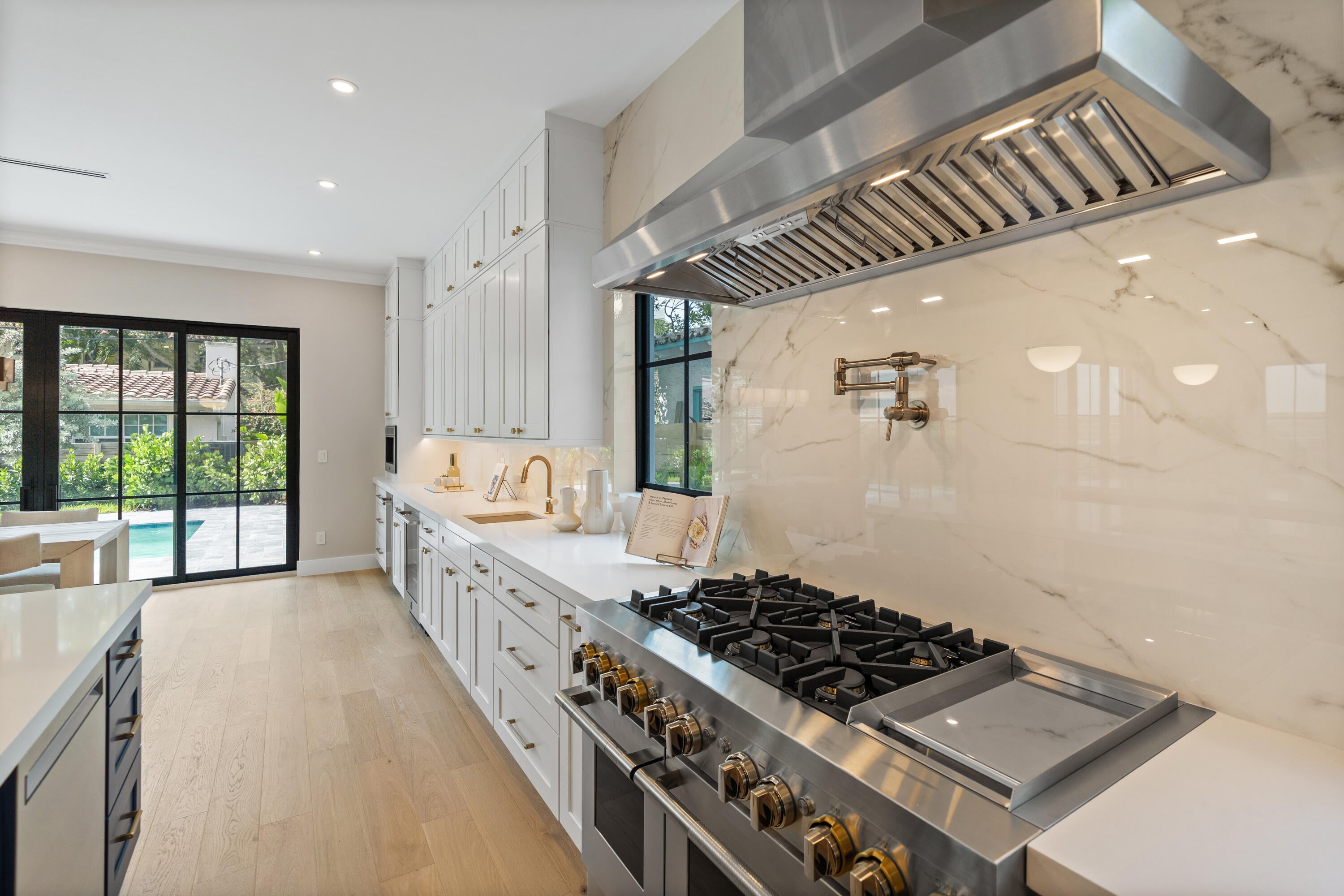 1016 SE 8th Street