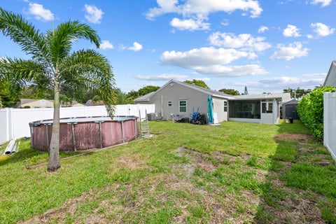 Tiny photo for 18833 Cloud Lake Circle, Boca Raton, FL 33496 (MLS # B26033572)