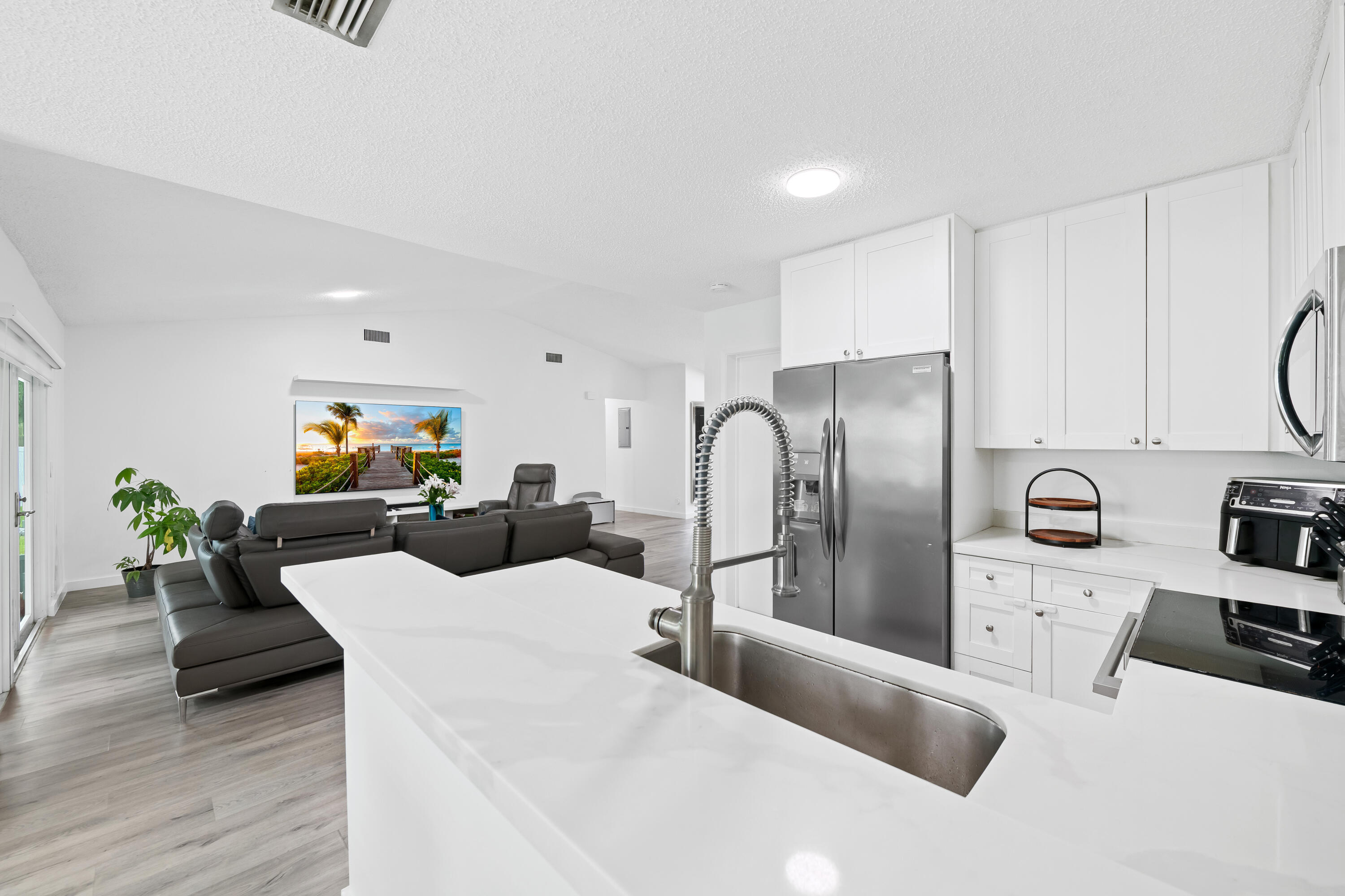 18833 Cloud Lake Circle