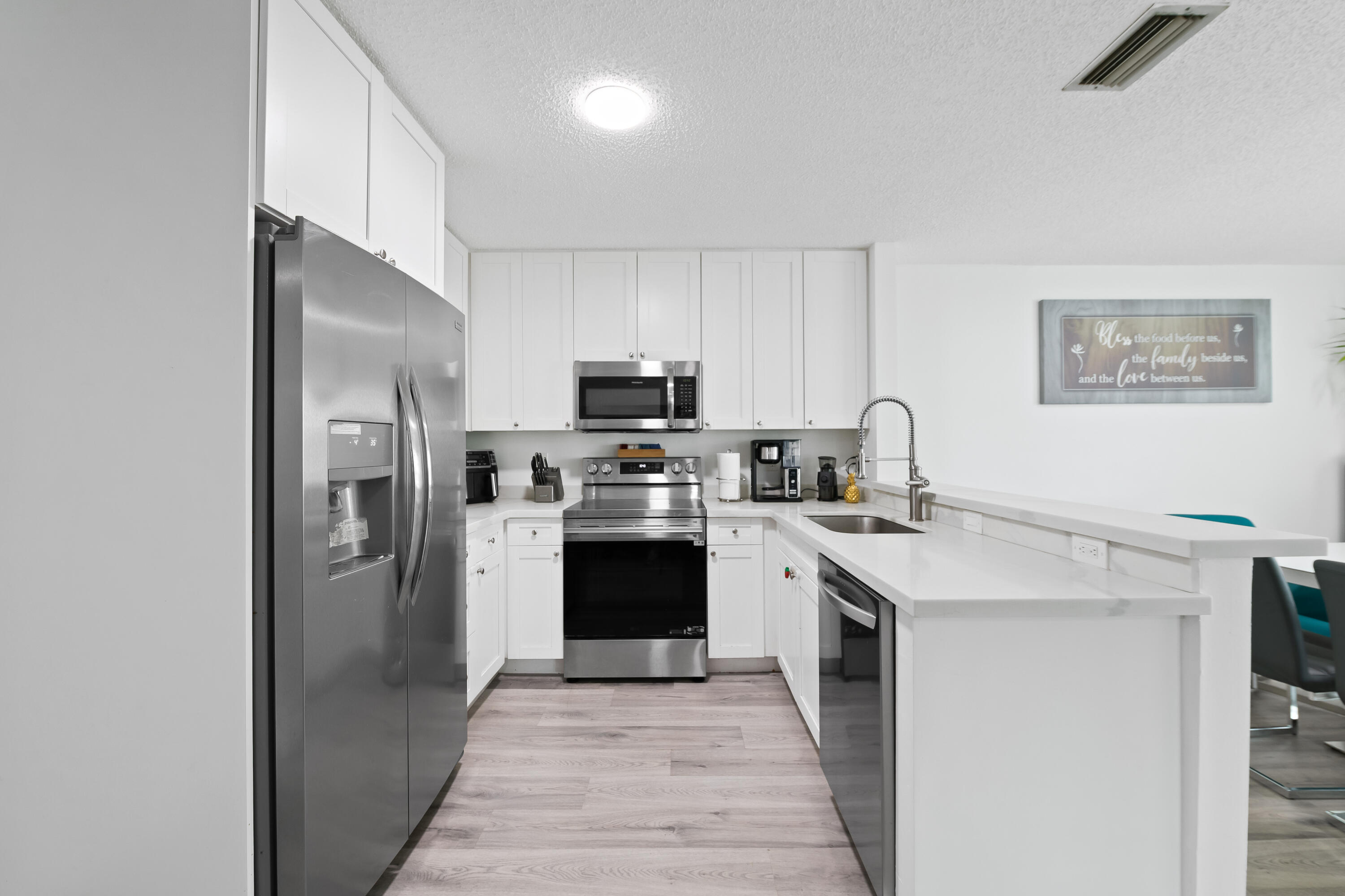 18833 Cloud Lake Circle