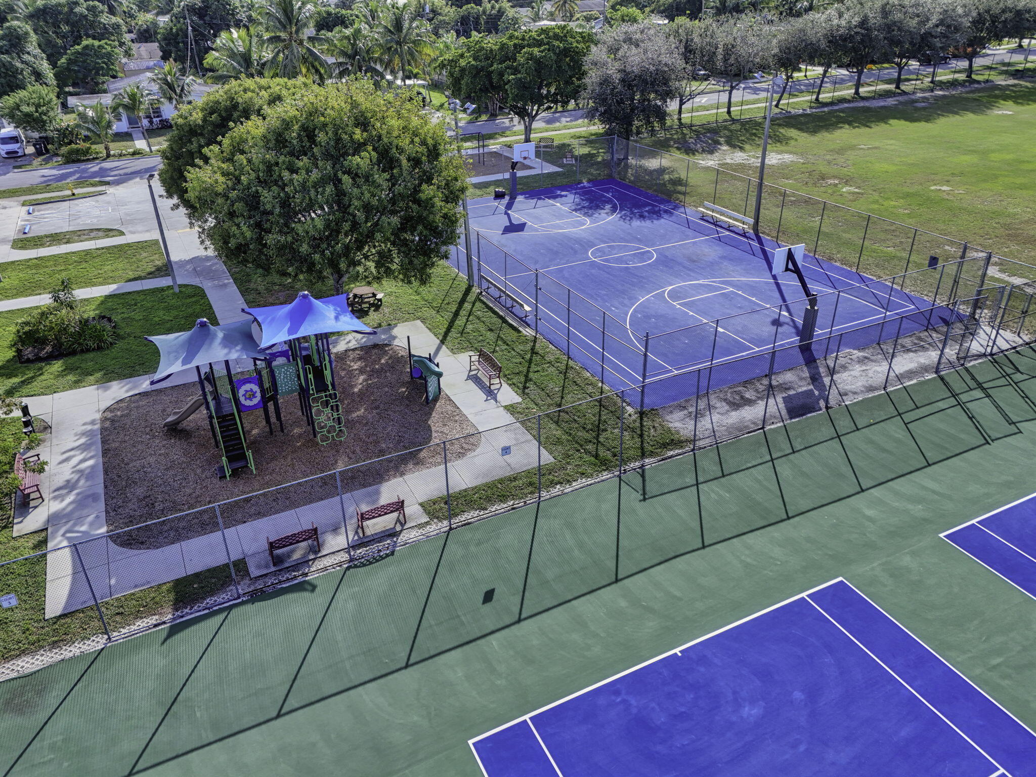 CRESTWOOD - Residential