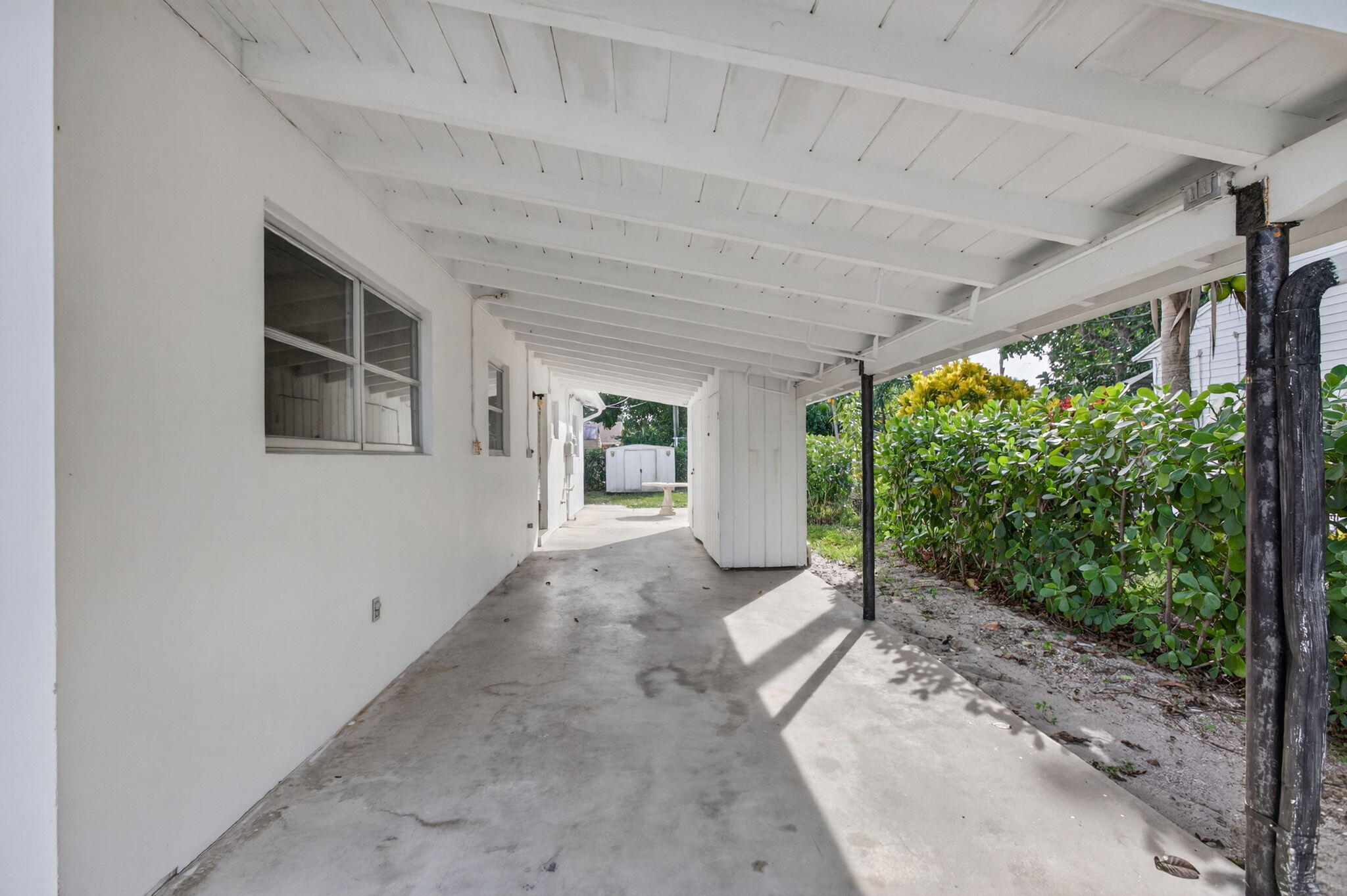 CRESTWOOD - Residential