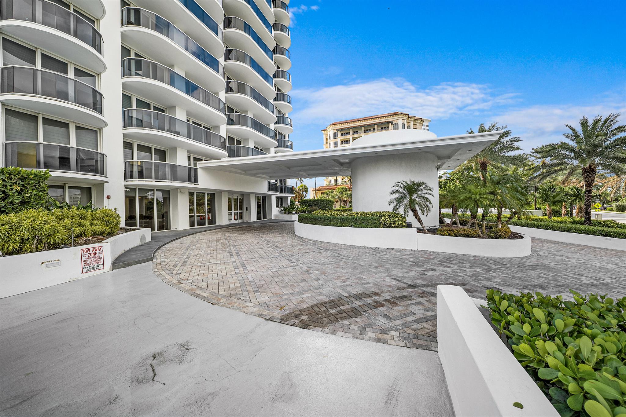 BERESFORD CONDO - Residential