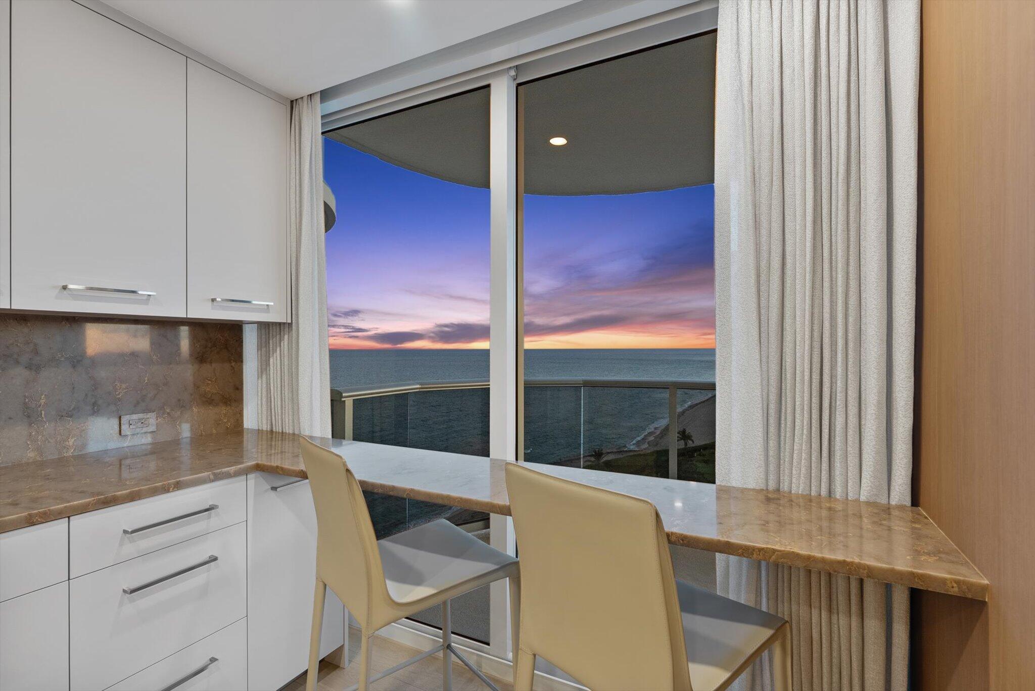 BERESFORD CONDO - Residential