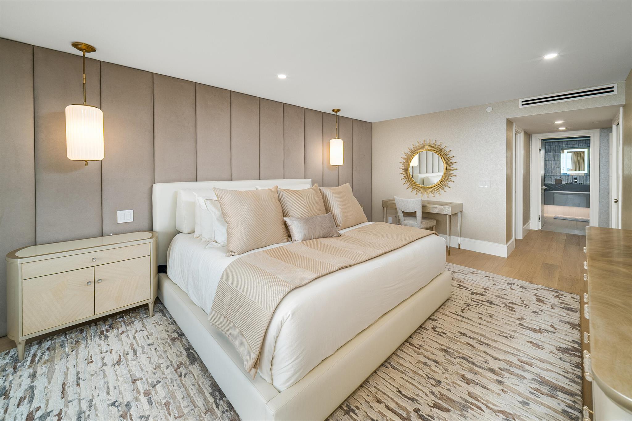 BERESFORD CONDO - Residential