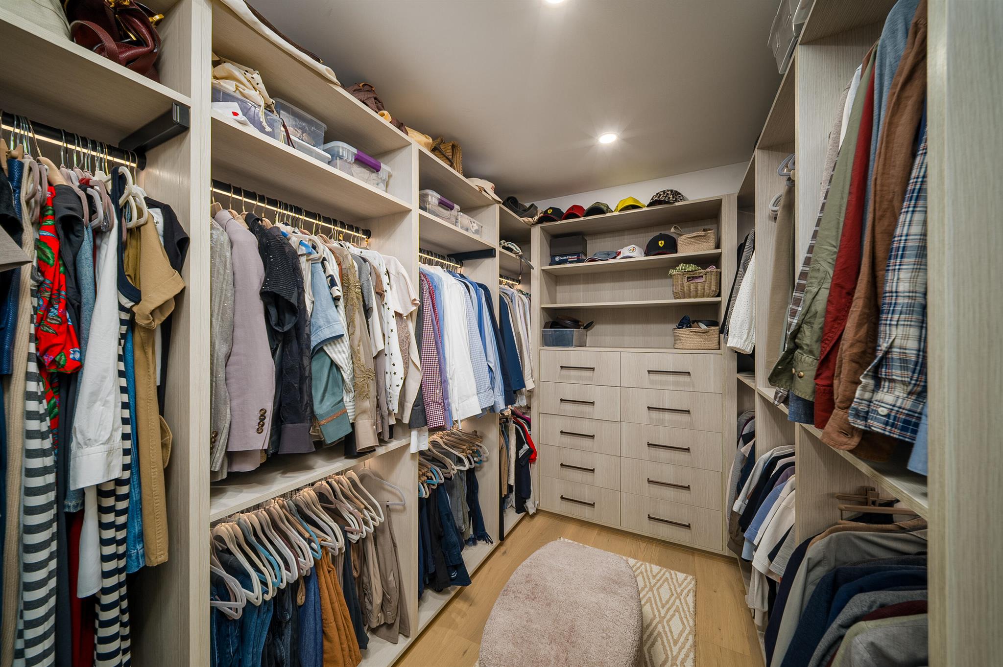 BERESFORD CONDO - Residential