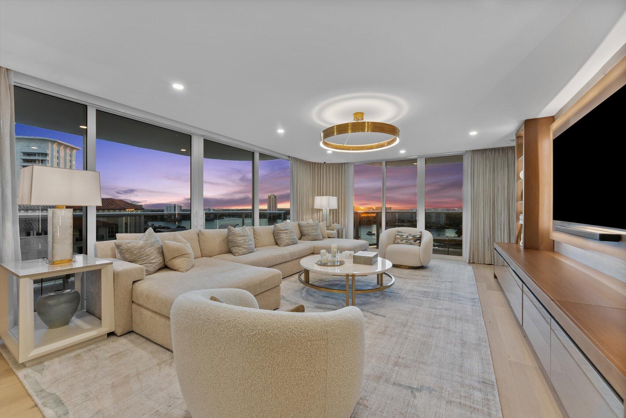 BERESFORD CONDO - Residential