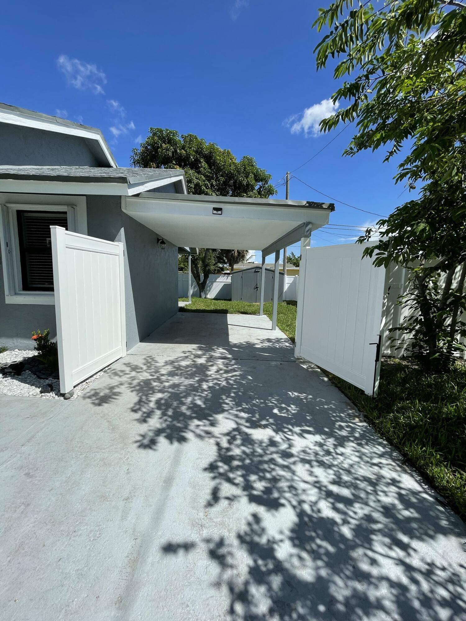 ALBERT GIBSON ESTATES - Residential