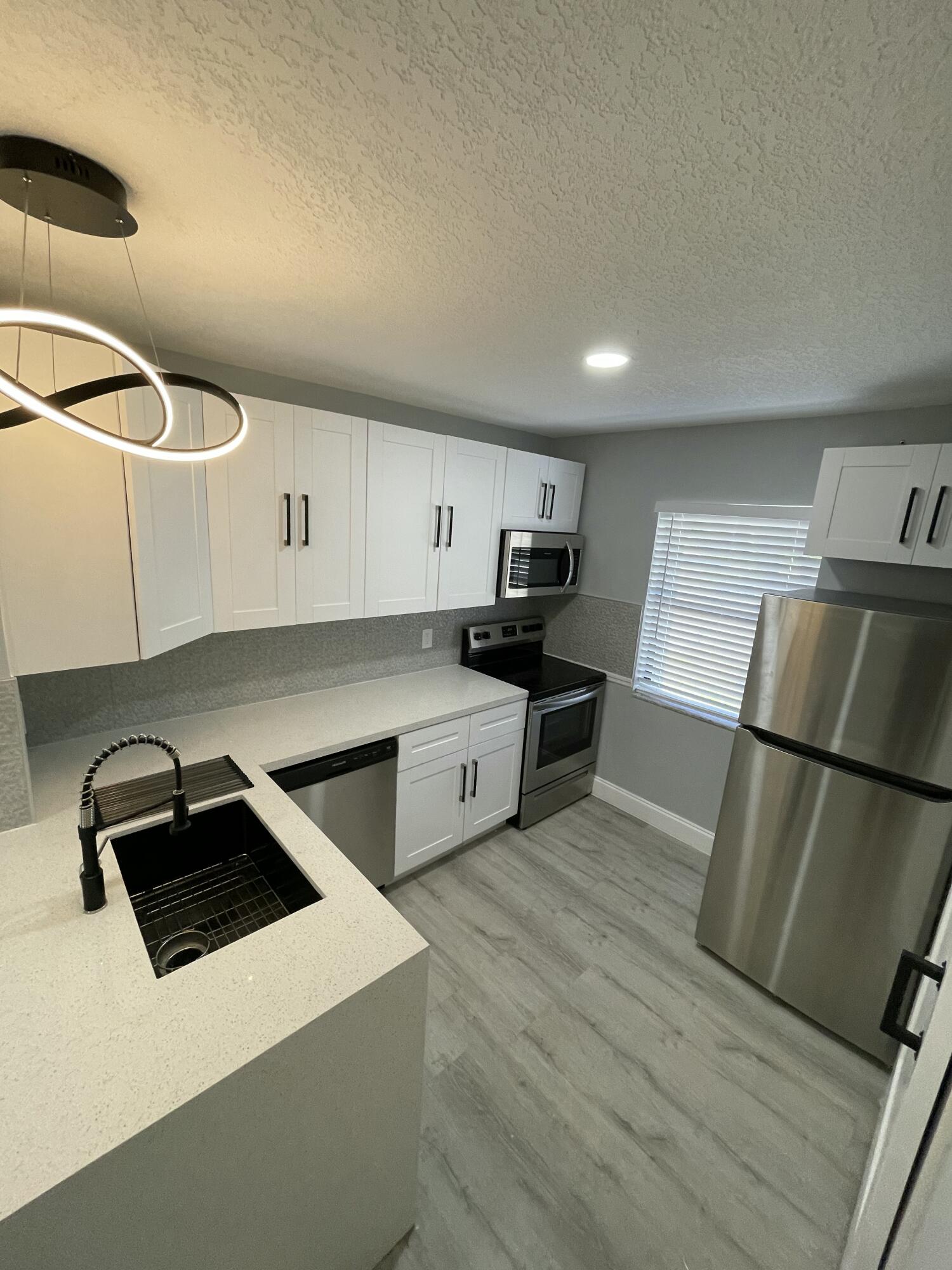 ALBERT GIBSON ESTATES - Residential
