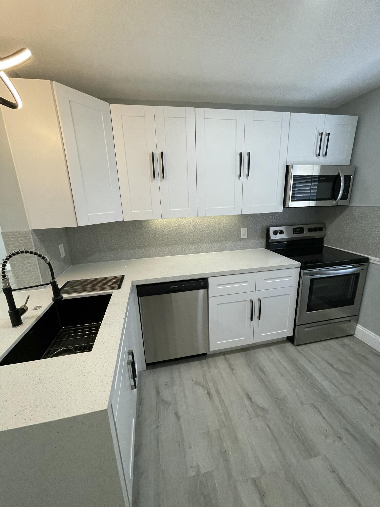 ALBERT GIBSON ESTATES - Residential
