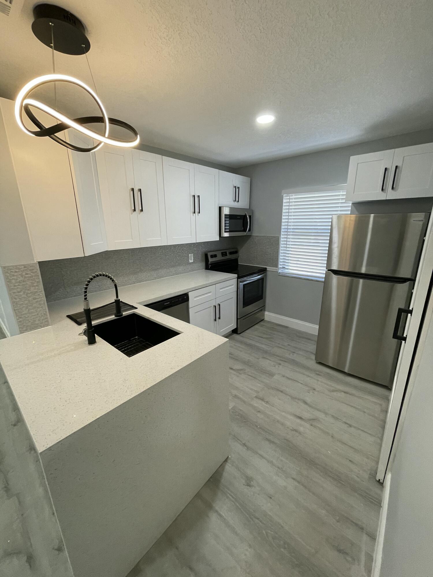 ALBERT GIBSON ESTATES - Residential
