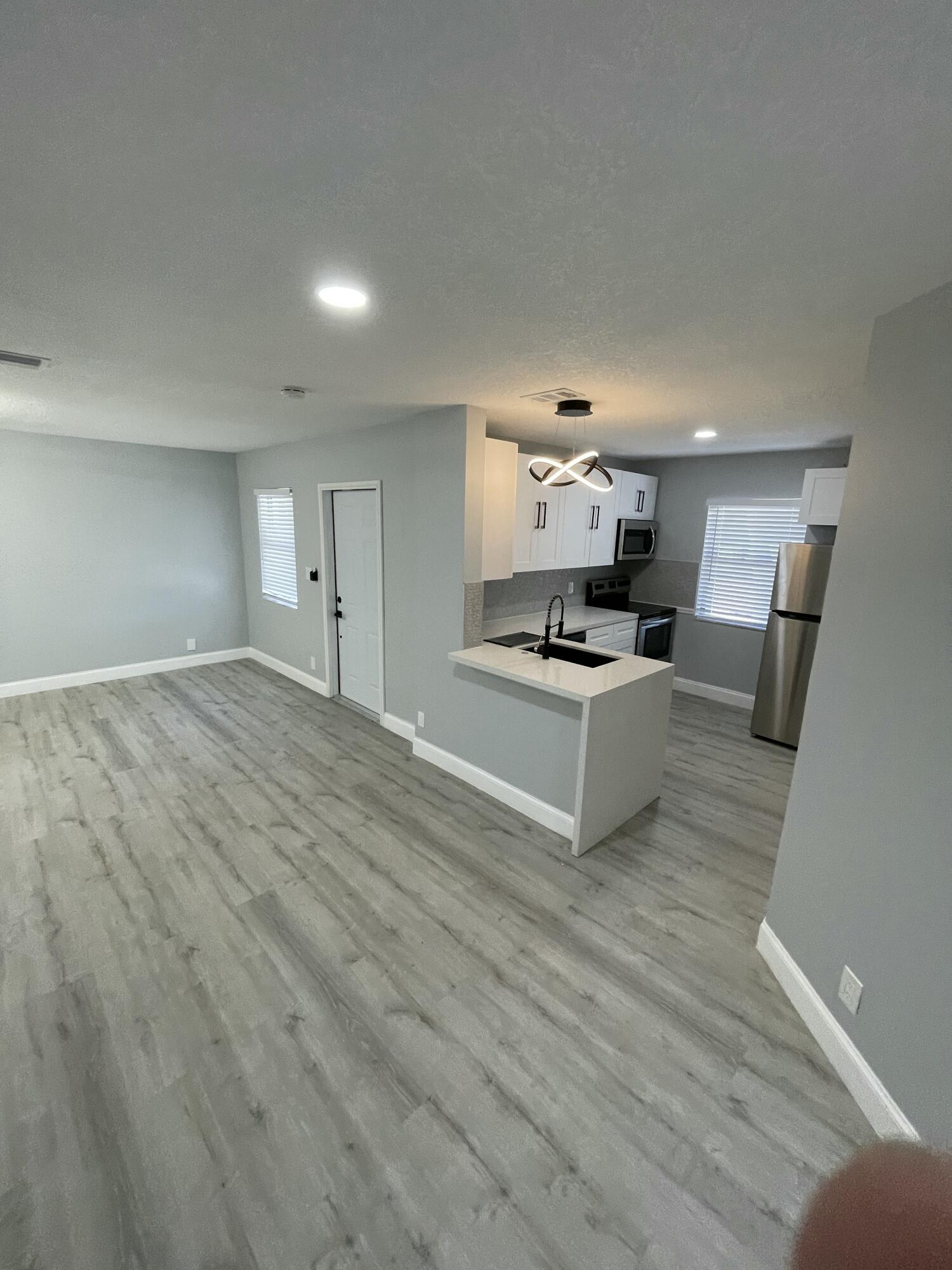 ALBERT GIBSON ESTATES - Residential