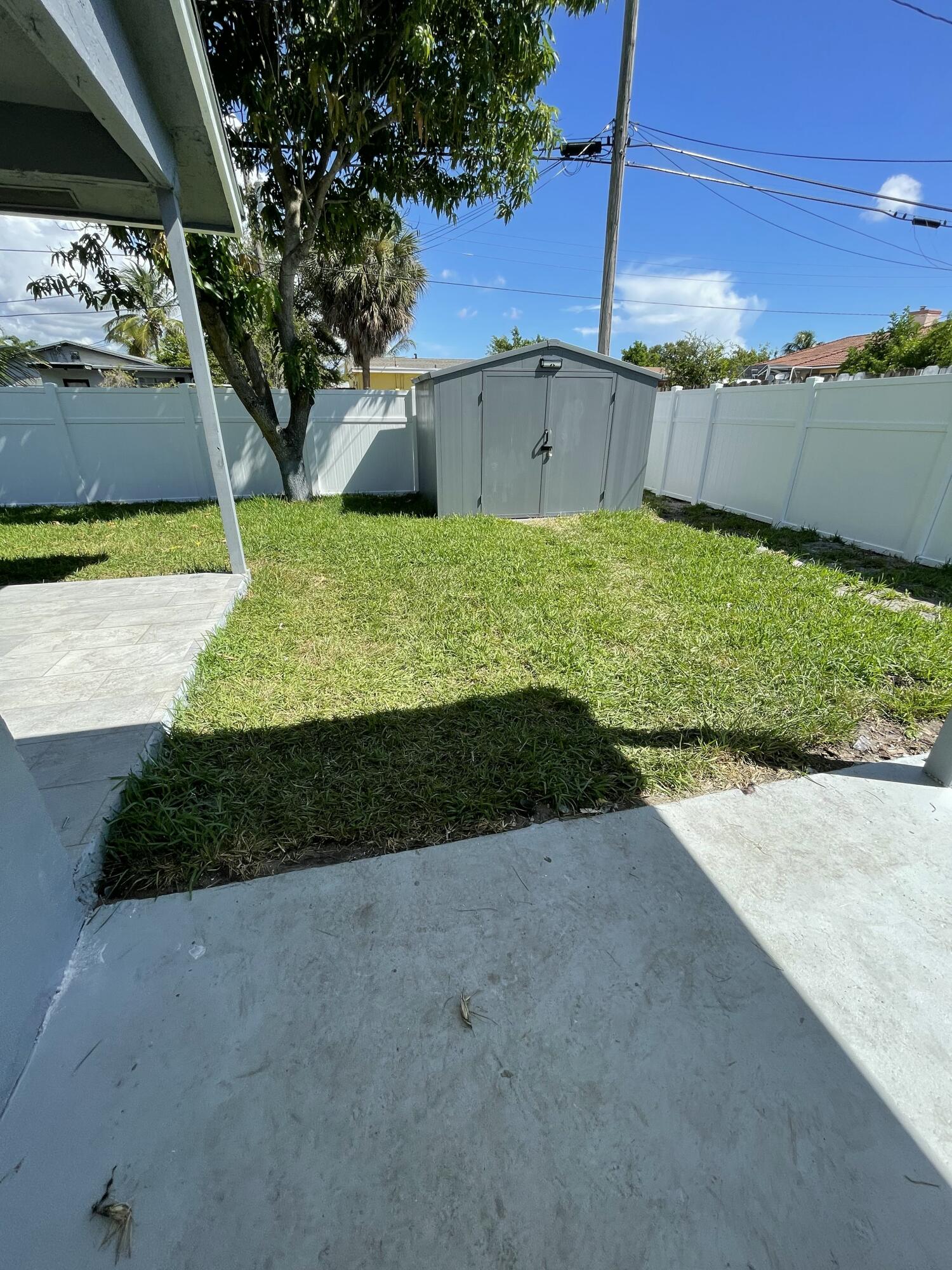 ALBERT GIBSON ESTATES - Residential