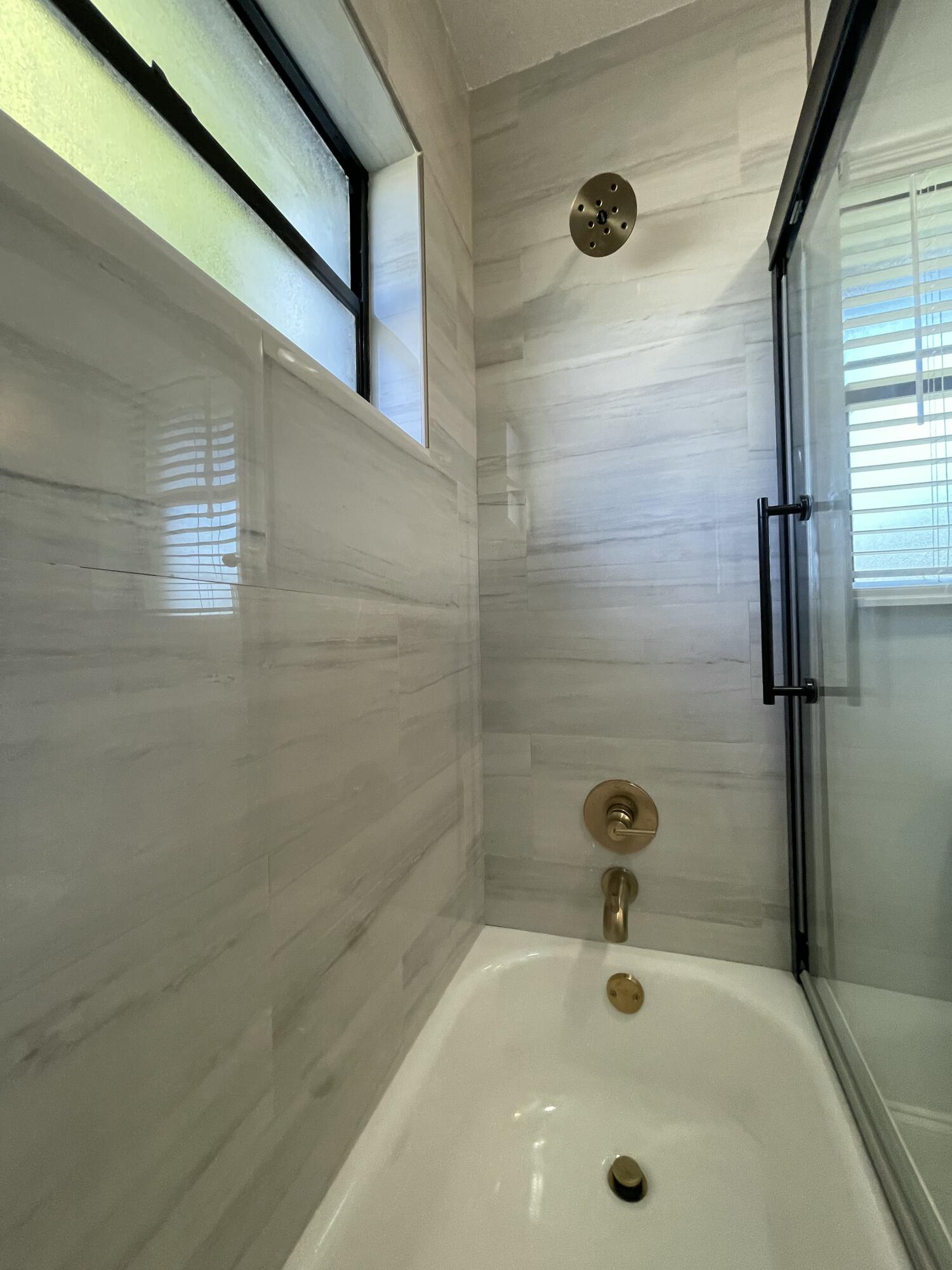 ALBERT GIBSON ESTATES - Residential