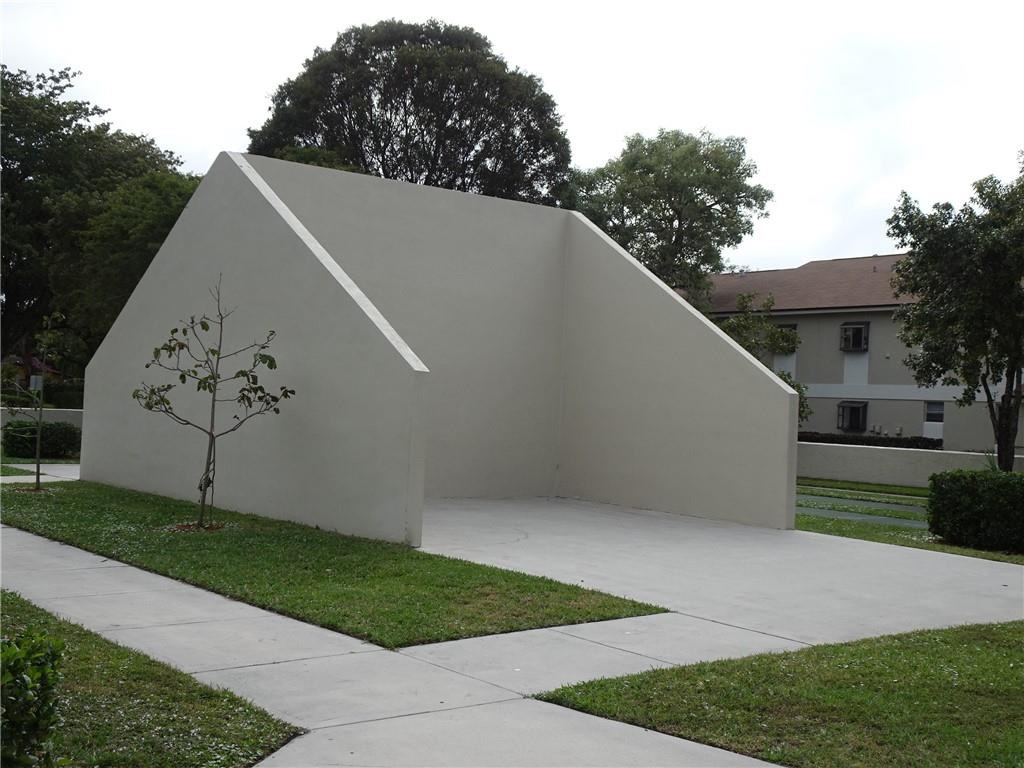 THE GARDENS NORTH - Residential