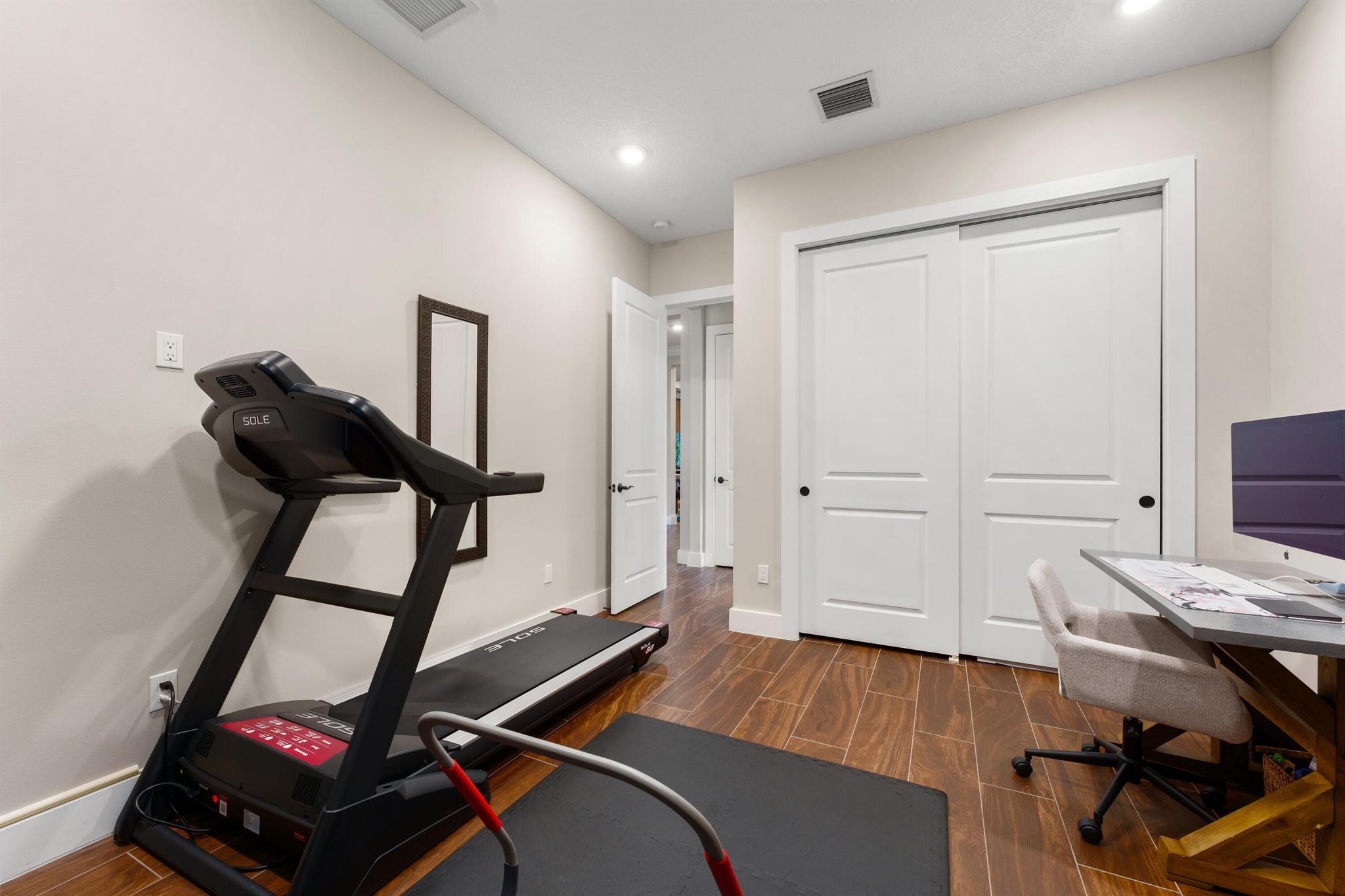 CRESSWIND PALM BEACH - Residential