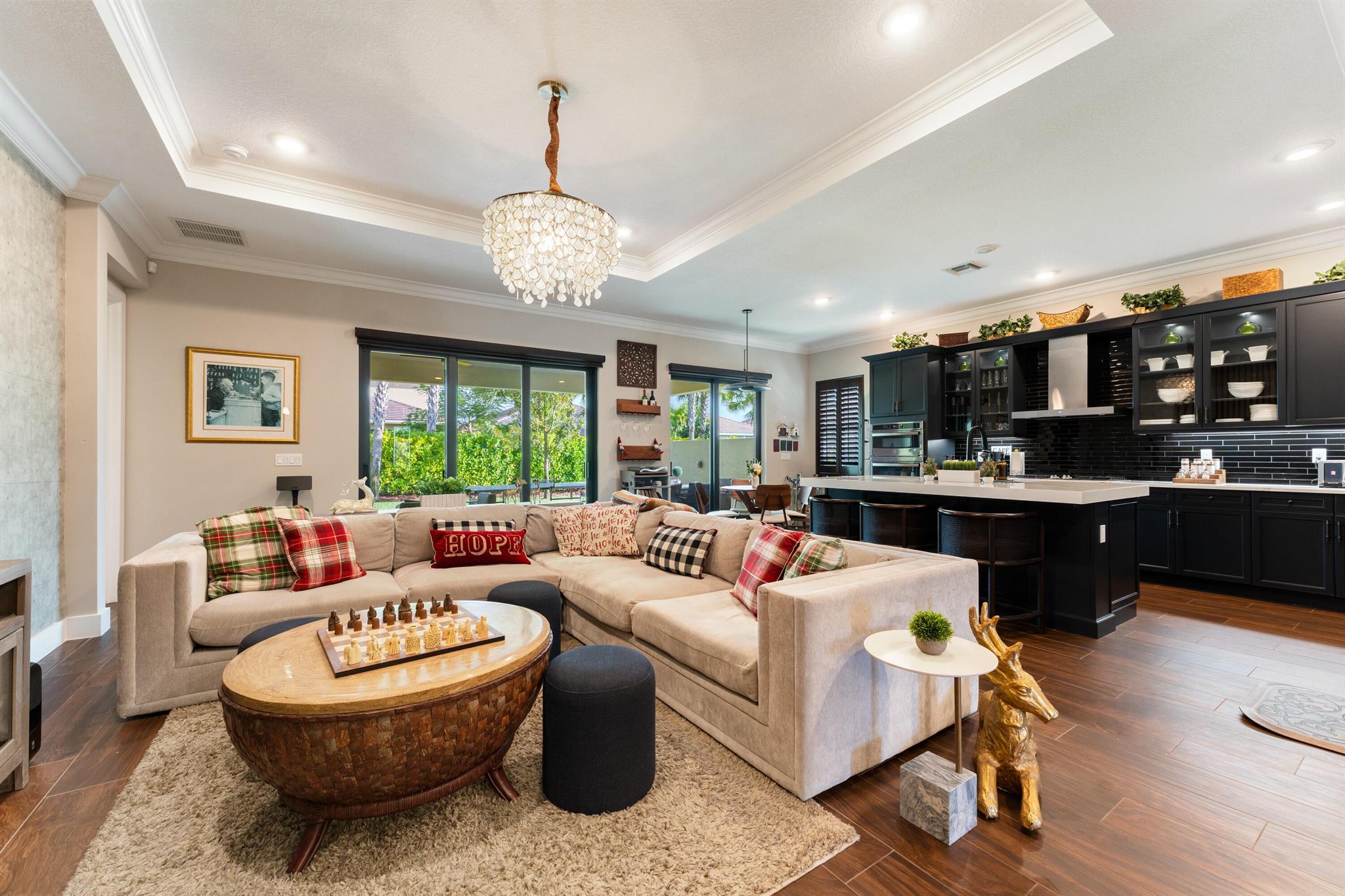 CRESSWIND PALM BEACH - Residential