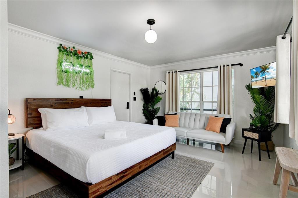 Colee Hammock 1-17 B - Residential Income