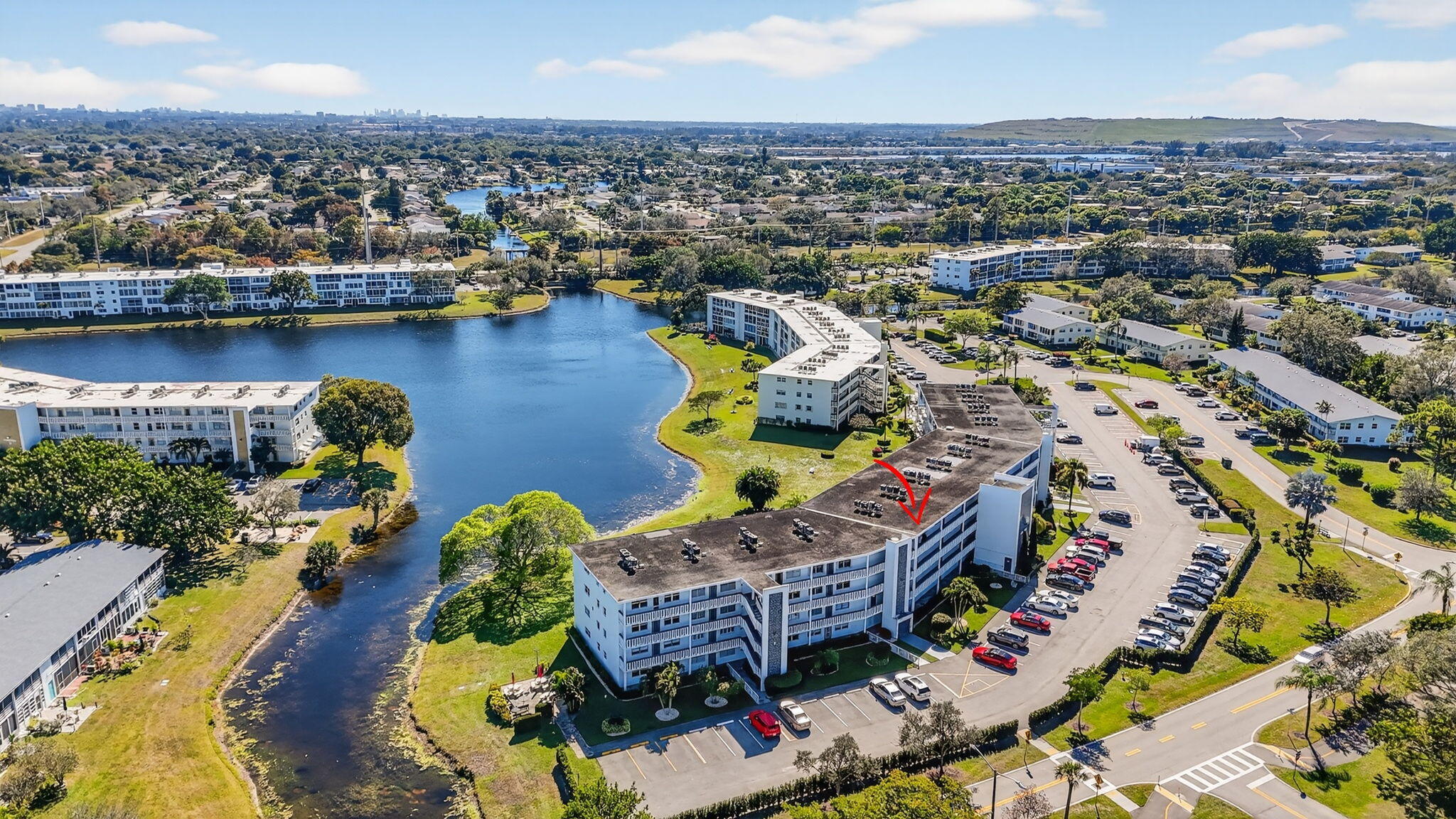 OAKRIDGE V CONDO - Residential