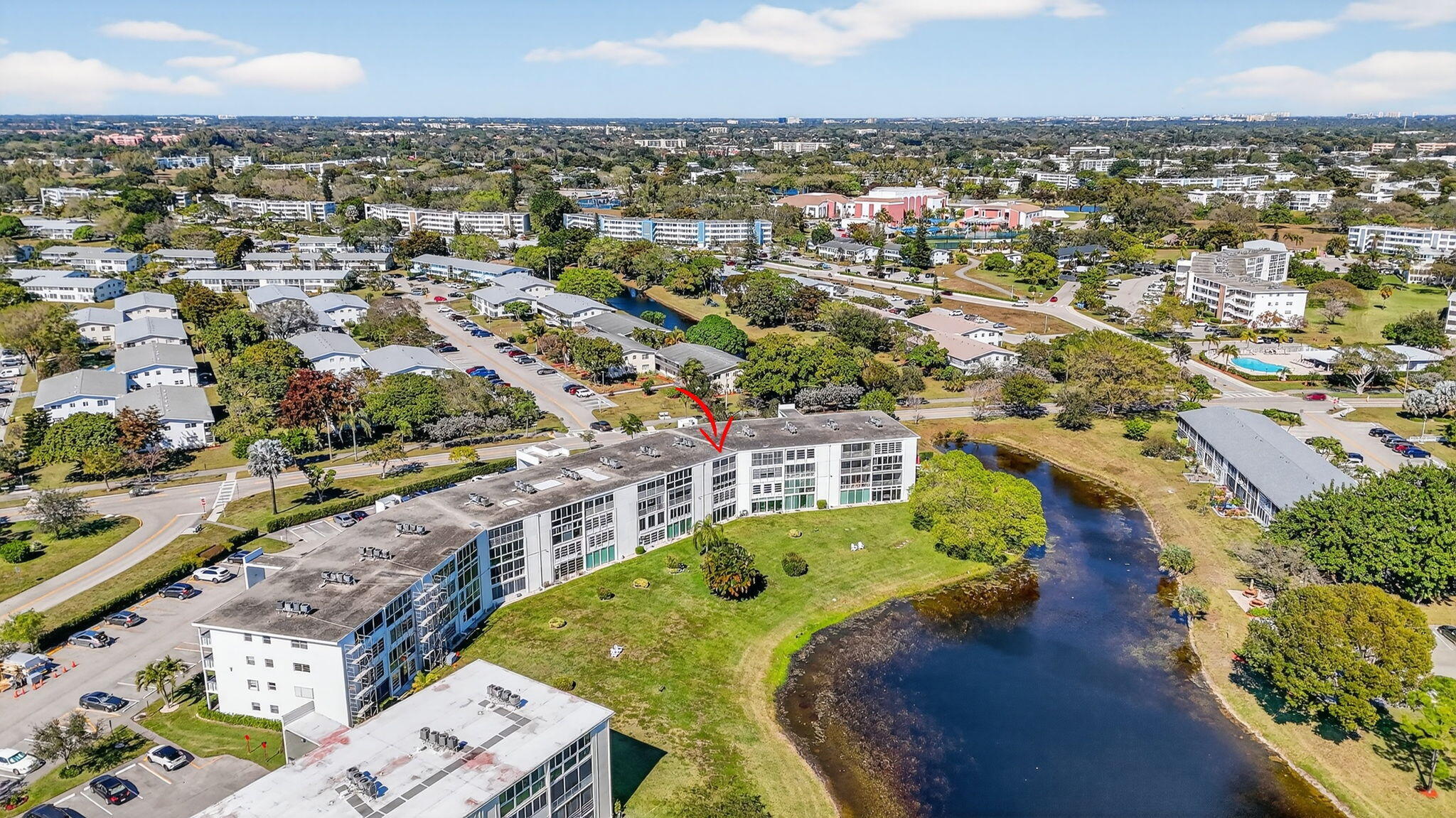 OAKRIDGE V CONDO - Residential