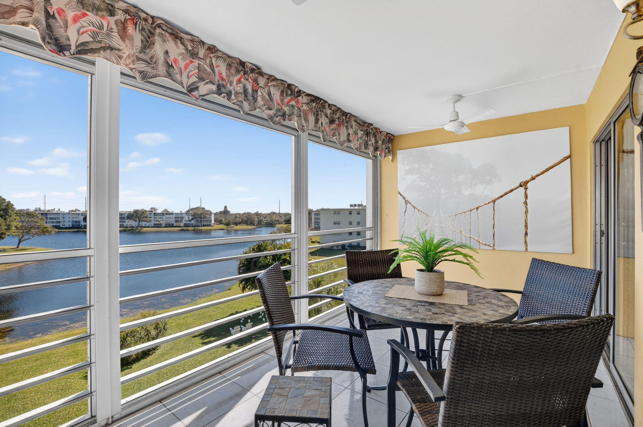 OAKRIDGE V CONDO - Residential