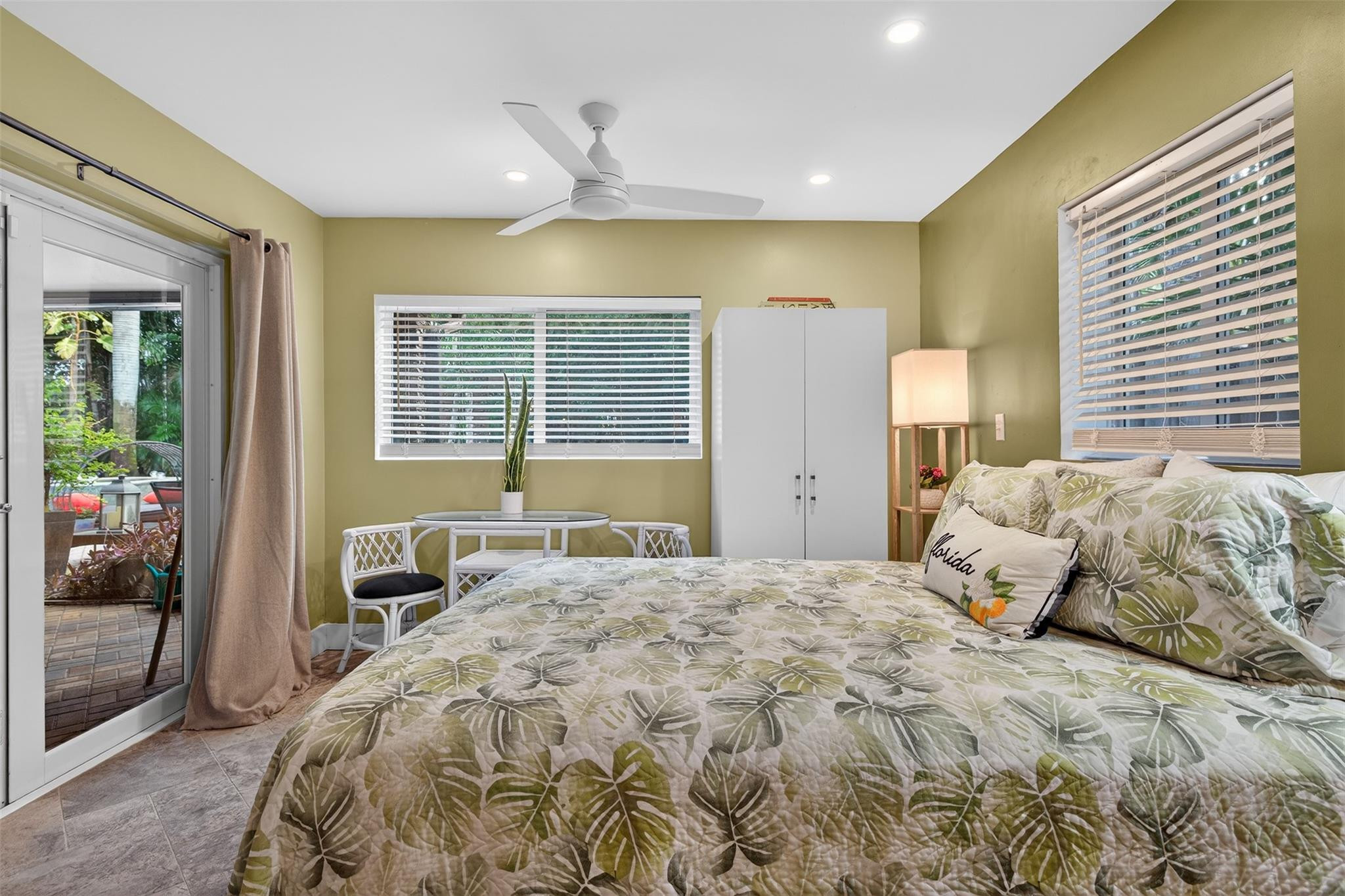 Harold A Keats Add 24-40 - Residential Lease