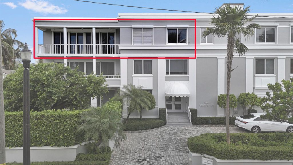 Photo of 145 Peruvian Avenue #301, Palm Beach, FL 33480 (MLS # R11134332)