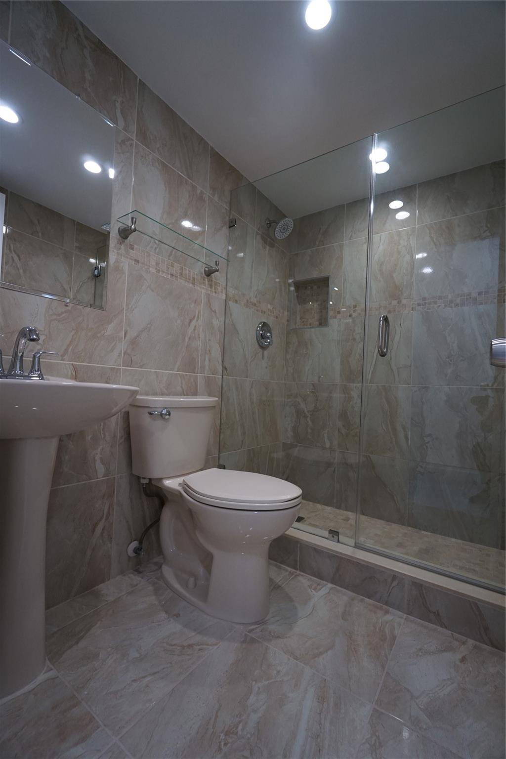 Son Vida Condo - Residential