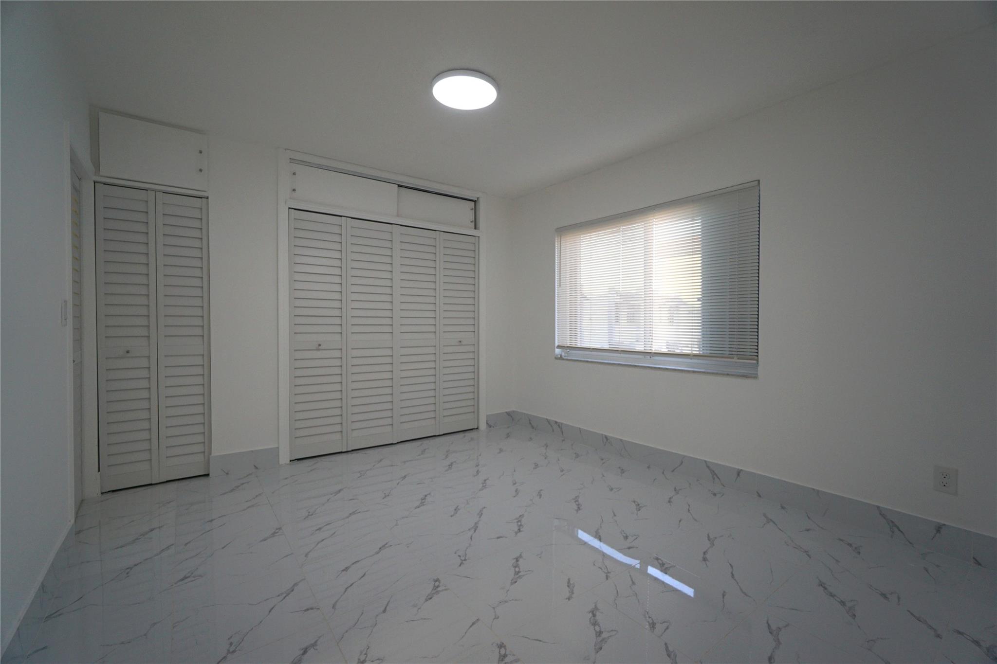 Son Vida Condo - Residential