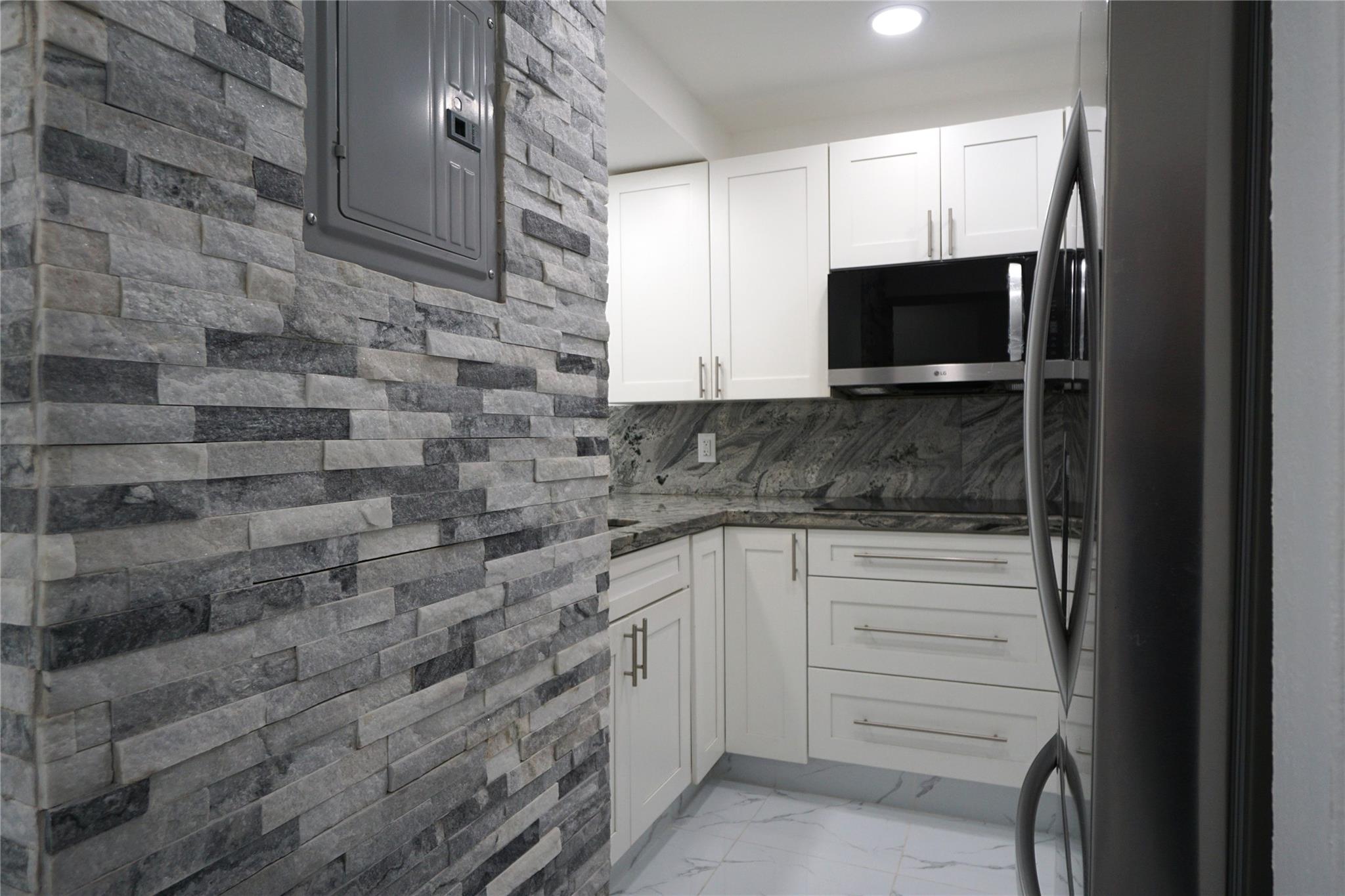 Son Vida Condo - Residential